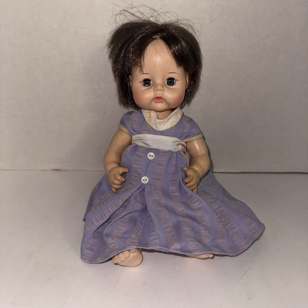 Vintage Madame Alexander 1965 Baby Doll 12” Brunette Sleep Eyes Dress